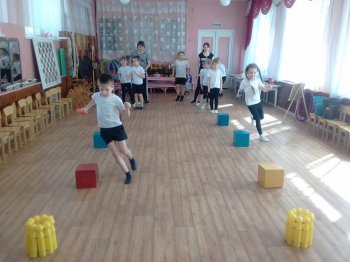 "Веселые старты" в старших группах